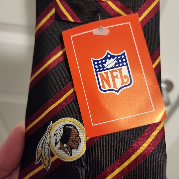 NWT - Men’s NFL Kansas City Chiefs Official Neck Tie - 100% Silk 🏈🖤 - Picture 2 of 5